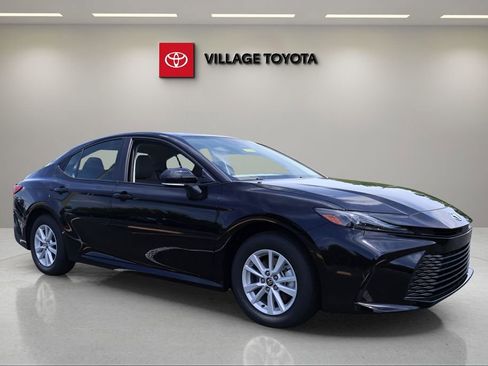 New 2026 Toyota Camry LE AWD/4WD image 7