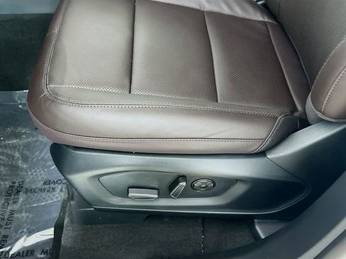 New 2026 Ford Explorer Platinum w/ LUX Leather Package image 20