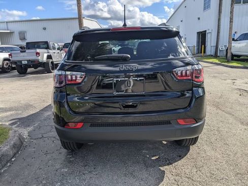 New 2026 Jeep Compass Latitude AWD/4WD image 5