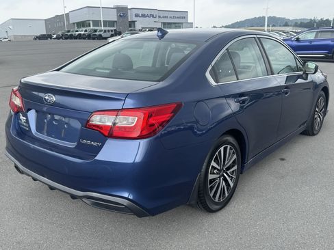 Used 2019 Subaru Legacy 2.5i Premium AWD/4WD image 3