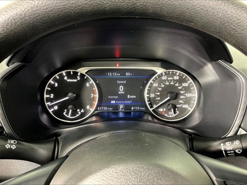 Certified 2022 Nissan Altima 2.5 SV AWD/4WD image 13