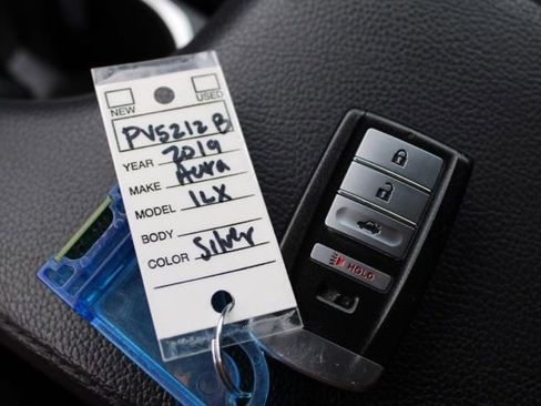 Used 2019 Acura ILX image 31