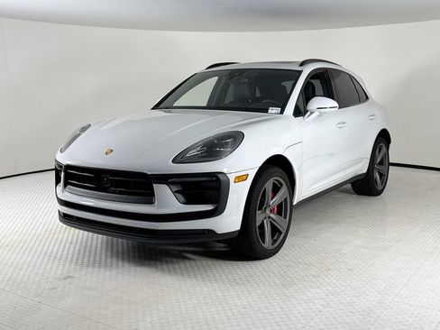 Used 2024 Porsche Macan S AWD/4WD image 1