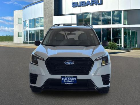 Used 2022 Subaru Forester AWD/4WD image 9