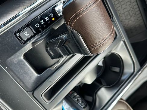 New 2025 Ford F150 King Ranch w/ FX4 Off-Road Package image 15