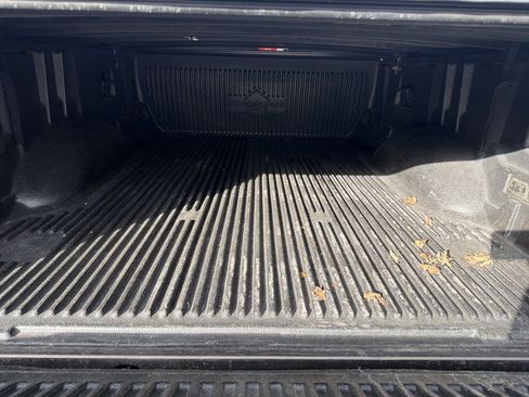 Used 2017 Ford F250 XLT image 5