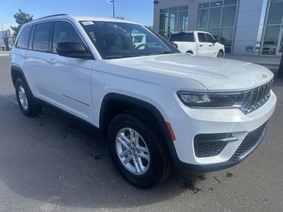 New 2025 Jeep Grand Cherokee Laredo