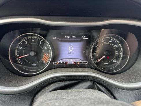 Used 2014 Jeep Cherokee Limited AWD/4WD image 17