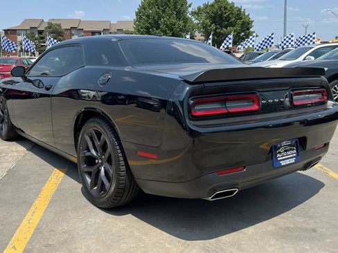 Used 2019 Dodge Challenger GT w/ Blacktop Package RWD image 7