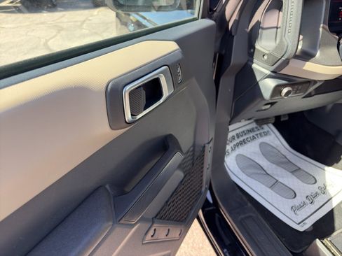 Used 2025 Ford Bronco Big Bend AWD/4WD image 10