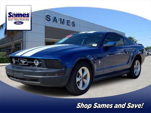 Used 2008 Ford Mustang Premium RWD image 1