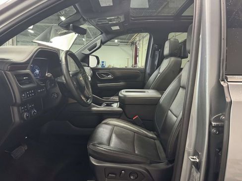 Used 2023 Chevrolet Tahoe High Country image 32