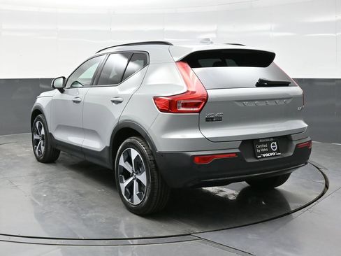 Certified 2026 Volvo XC40 B5 Plus w/ Protection Package Premier AWD/4WD image 5