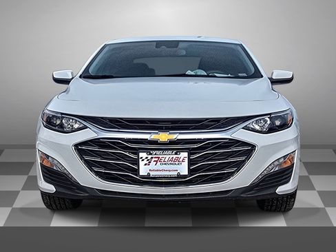 Certified 2023 Chevrolet Malibu LT w/ Driver Confidence Package image 2