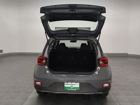 Used 2021 Hyundai Venue SE FWD image 29