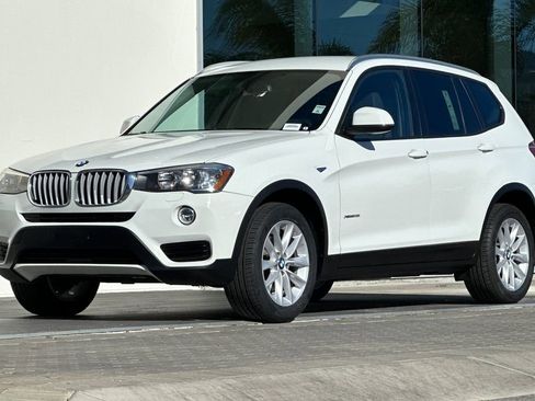 Used 2017 BMW X3 xDrive28i image 7