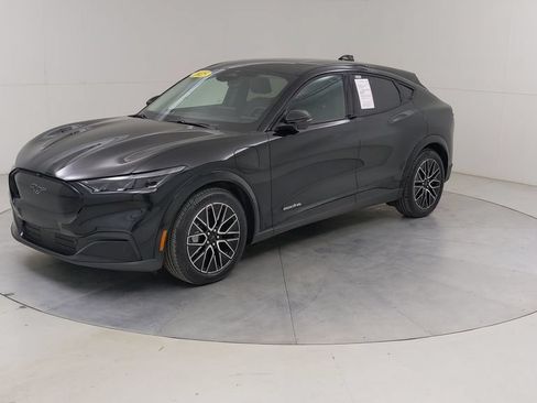 Certified 2025 Ford Mustang Mach-E Premium AWD/4WD image 21