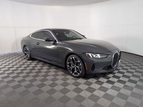 Used 2026 BMW 430i Coupe w/ Premium Package image 6