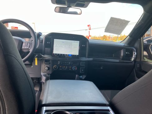 Used 2024 Ford F150 STX image 27