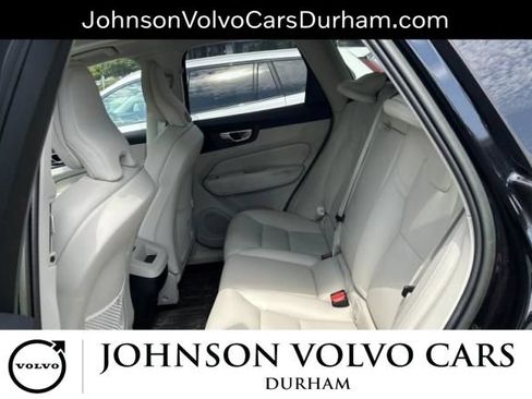 Used 2023 Volvo XC60 B5 Plus w/ Climate Package AWD/4WD image 11
