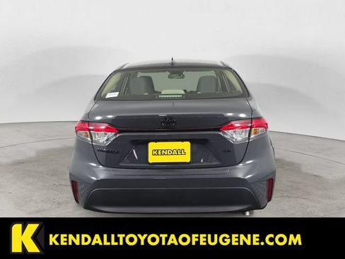 Certified 2025 Toyota Corolla LE FWD image 4