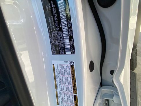 New 2026 Toyota 4Runner TRD Off-Road Premium w/ Tow Technology Package AWD/4WD image 32