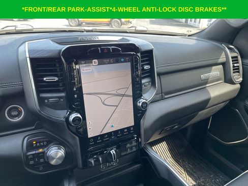 Used 2024 RAM 1500 Laramie AWD/4WD image 12