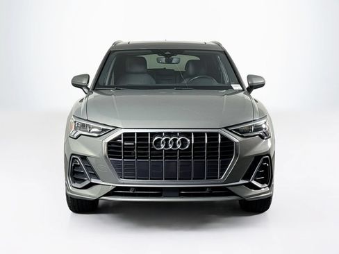 Used 2024 Audi Q3 2.0T Premium w/ Convenience Package AWD/4WD image 8
