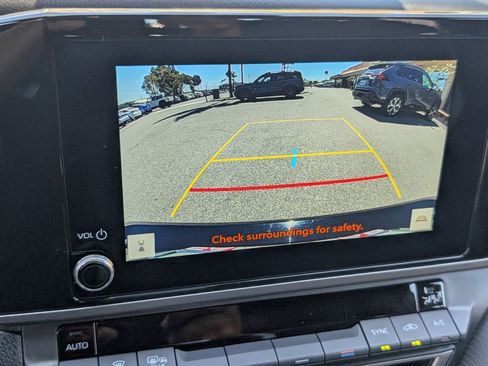 Used 2026 Toyota Camry SE FWD image 6