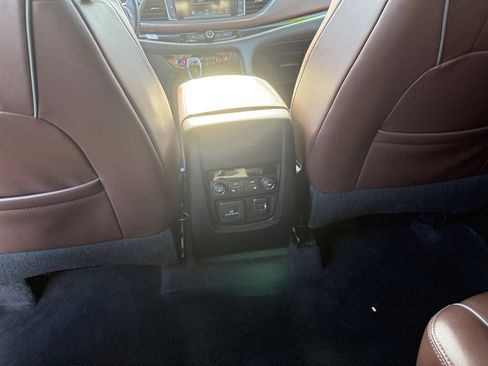 Used 2018 Buick Enclave Avenir w/ Avenir Technology Package image 13