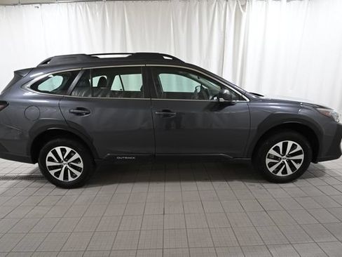 Certified 2025 Subaru Outback AWD/4WD image 13