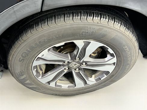 Used 2018 Honda CR-V LX image 28