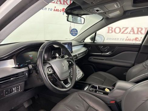 Used 2020 Lincoln Corsair Reserve w/ Equipment Group 201A image 12