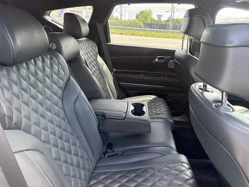 Used 2023 Genesis GV80 3.5T AWD/4WD image 23