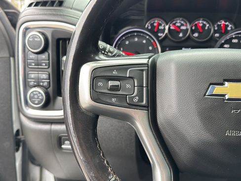 Used 2022 Chevrolet Silverado 2500 LTZ w/ LTZ Convenience Package image 17