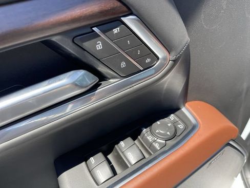 New 2026 GMC Sierra 2500 Denali Ultimate AWD/4WD image 13