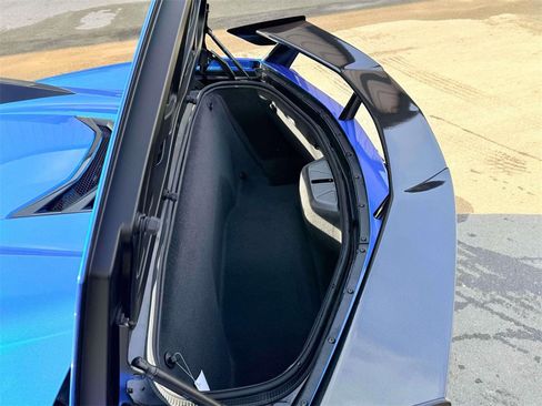 Used 2024 Chevrolet Corvette Stingray Premium Conv w/ Z51 Performance Package image 15