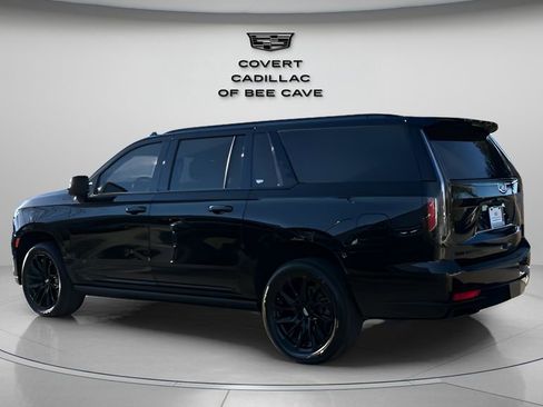 Used 2022 Cadillac Escalade ESV Sport Platinum w/ LPO, ONYX Package image 6