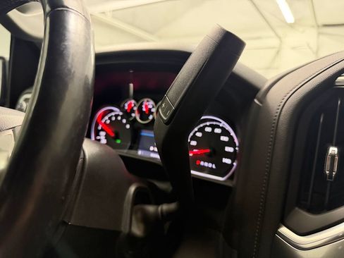 Used 2019 Chevrolet Silverado 1500 LT w/ All-Star Edition AWD/4WD image 30
