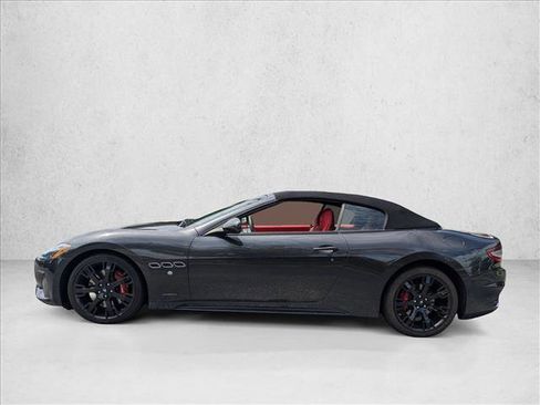 Used 2018 Maserati GranTurismo MC image 9