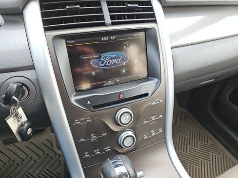 Used 2013 Ford Edge SEL image 23