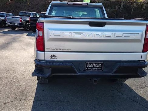 Used 2019 Chevrolet Silverado 1500 W/T w/ Trailering Package image 7