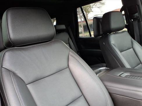 Used 2021 Chevrolet Tahoe LT w/ Rear Media and Nav Package image 21