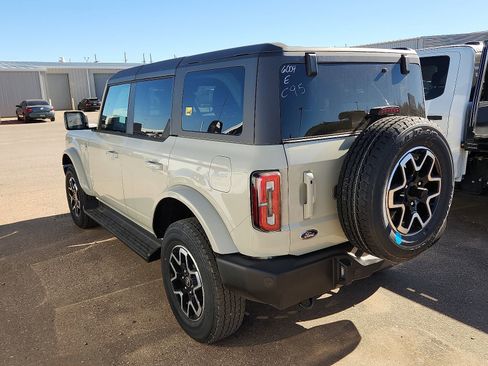New 2025 Ford Bronco Outer Banks AWD/4WD image 8
