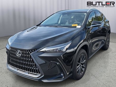 Certified 2023 Lexus NX 250 FWD image 2