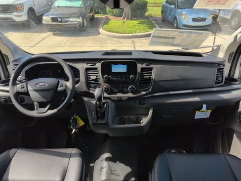 New 2025 Ford Transit 250 Low Roof image 7