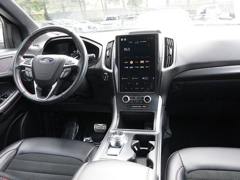Used 2022 Ford Edge ST-Line image 50