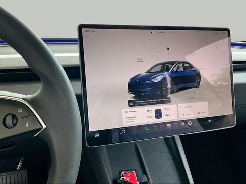 Used 2025 Tesla Model 3 Long Range RWD image 5