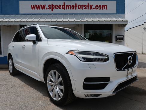 Used 2016 Volvo XC90 T6 Momentum w/ Momentum Plus Package AWD/4WD image 6