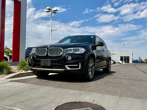 Used 2018 BMW X5 xDrive40e w/ Premium Package AWD/4WD image 3